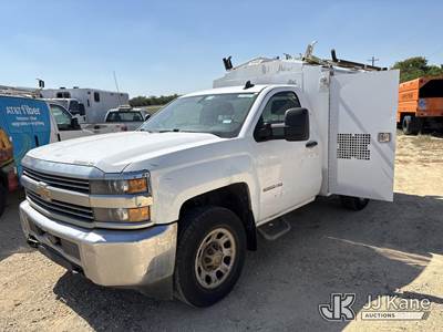 2015 Chevrolet Silverado 3500HD Enclosed Service Truck