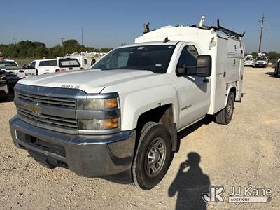 2015 Chevrolet Silverado 3500HD Work Truck Long Box Enclosed Service Truck