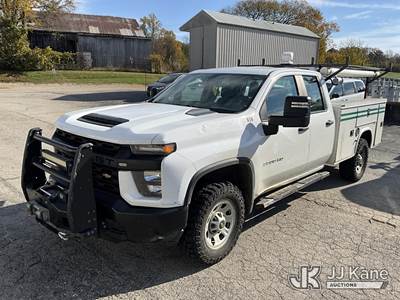2020 Chevrolet Silverado 3500HD 4x4 Extended-Cab Service Truck