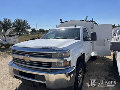 2015 Chevrolet Silverado 3500HD Enclosed Service Truck