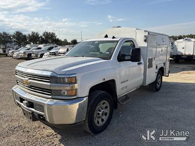 2015 Chevrolet Silverado 3500HD Enclosed Service Truck