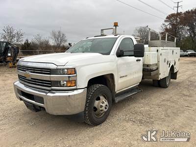 2015 Chevrolet Silverado 3500HD Work Truck Long Box 2WD Service Truck
