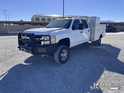 Chevrolet Silverado 3500HD Mechanic / Service Truck