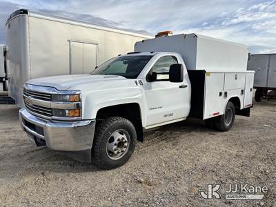 2015 Chevrolet Silverado 3500HD Enclosed Service Truck