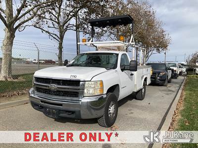 2009 Chevrolet Silverado 3500HD Service Truck