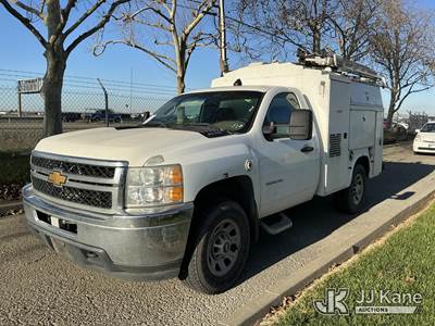 2012 Chevrolet Silverado 3500HD High Top Service Truck