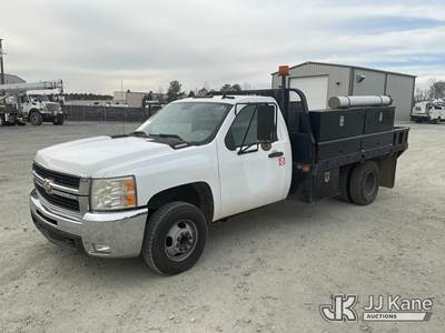2007 Chevrolet Silverado 3500HD Flatbed/Service Truck