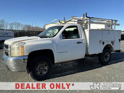 2008 Chevrolet Silverado 3500HD 4x4 Enclosed Service Truck