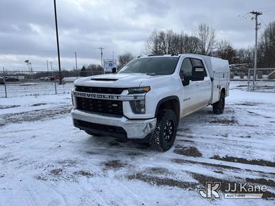2022 Chevrolet Silverado 3500HD 4x4 Crew-Cab Enclosed Service Truck