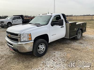 2014 Chevrolet Silverado 3500HD Flatbed/Service Truck