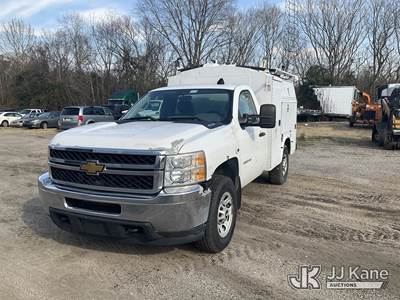 2012 Chevrolet Silverado 3500HD Enclosed Service Truck