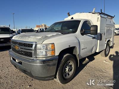 2013 Chevrolet Silverado 3500HD Work Truck Long Box 2WD Enclosed Service Truck