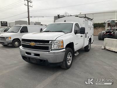 2013 Chevrolet Silverado 3500HD Enclosed Utility Truck