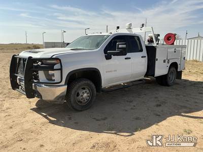 2020 Chevrolet Silverado 3500HD Extended-Cab Service Truck