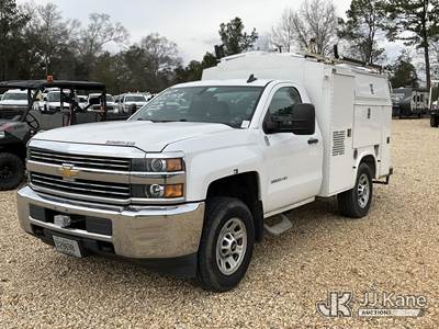 2015 Chevrolet Silverado 3500HD Enclosed Service Truck