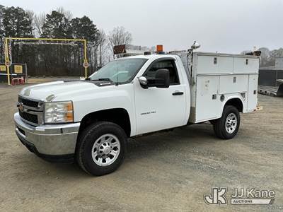 2013 Chevrolet Silverado 3500HD Service Truck