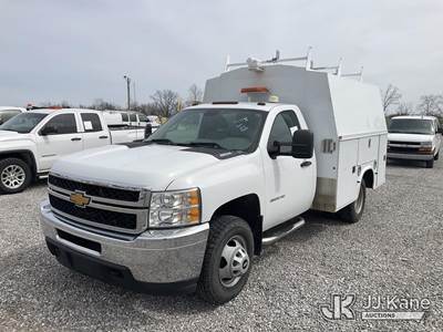 2013 Chevrolet Silverado 3500HD 4x4 Enclosed Service Truck