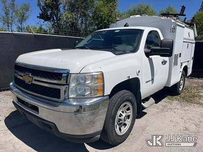 2013 Chevrolet Silverado 3500HD Enclosed Service Truck