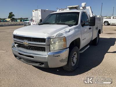 2010 Chevrolet Silverado 3500HD Service Truck