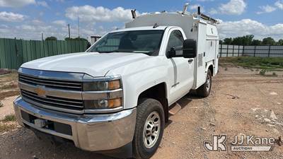 2015 Chevrolet Silverado 3500HD Enclosed Service Truck