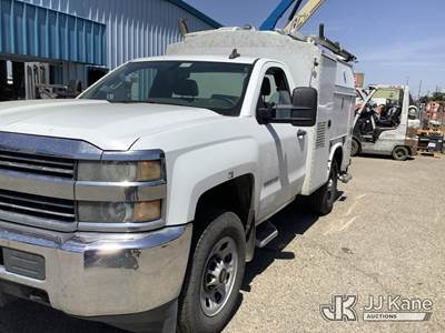 2016 Chevrolet Silverado 3500HD Enclosed Service Truck
