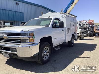 2017 Chevrolet Silverado 3500HD Enclosed Service Truck