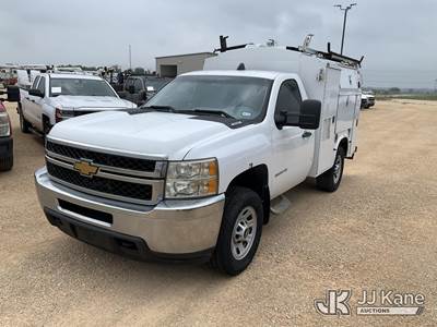 2014 Chevrolet Silverado 3500HD Enclosed Service Truck