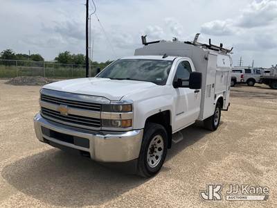 2015 Chevrolet Silverado 3500HD Enclosed Service Truck