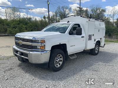 2015 Chevrolet Silverado 3500HD Enclosed Service Truck