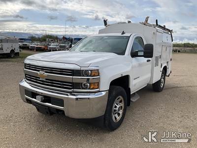 2015 Chevrolet Silverado 3500HD High Top Service Truck