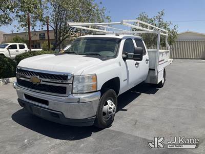 2014 Chevrolet Silverado 3500HD Flatbed/Service Truck
