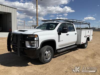 2020 Chevrolet Silverado 3500HD 4x4 Crew-Cab Service Truck