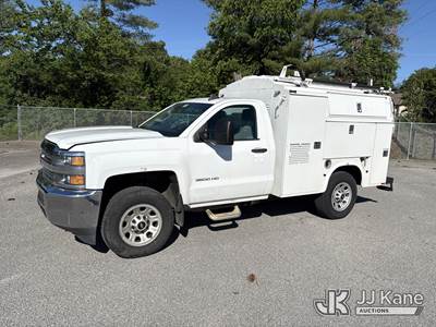 2017 Chevrolet Silverado 3500HD Enclosed Service Truck
