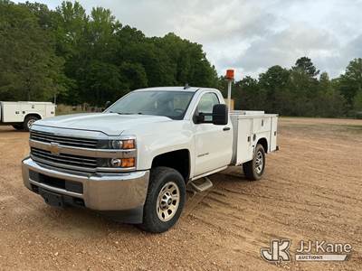 2016 Chevrolet Silverado 3500HD Enclosed Service Truck