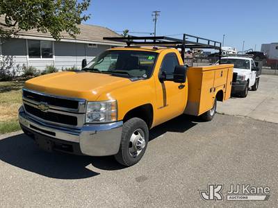 2008 Chevrolet Silverado 3500HD Dual Wheel Service Truck