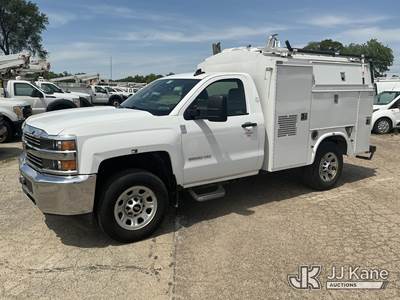 2015 Chevrolet Silverado 3500HD Enclosed Service Truck
