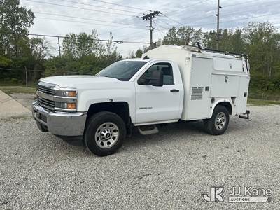2015 Chevrolet Silverado 3500HD Enclosed Service Truck