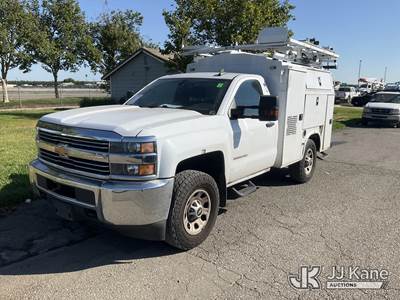 2018 Chevrolet Silverado 3500HD Enclosed High-Top Service Truck