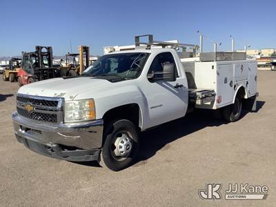 2012 Chevrolet Silverado 3500HD Enclosed Service Truck