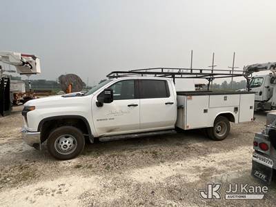 2020 Chevrolet Silverado 3500HD 4x4 Crew-Cab Service Truck