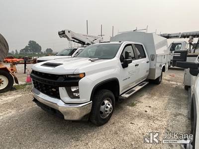 2021 Chevrolet Silverado 3500HD 4x4 Crew-Cab Enclosed Service Truck