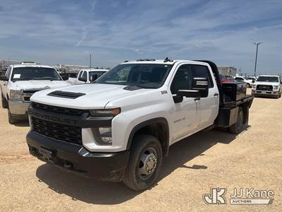 2021 Chevrolet Silverado 3500HD Crew-Cab Flatbed/Service Truck