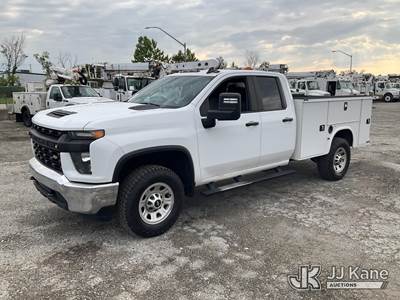 2021 Chevrolet Silverado 3500HD Extended-Cab Service Truck