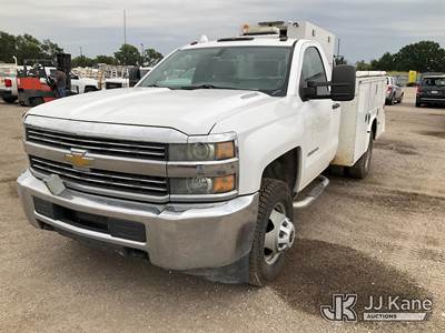 2015 Chevrolet Silverado 3500HD 4x4 Service Truck