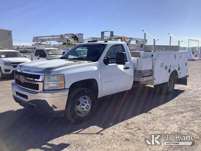 2012 Chevrolet Silverado 3500HD Enclosed Service Truck