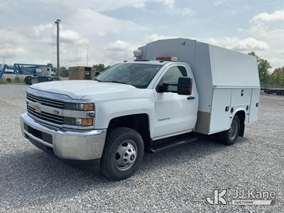 2016 Chevrolet Silverado 3500HD Enclosed Service Truck