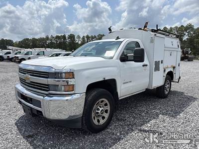 2015 Chevrolet Silverado 3500HD Enclosed Service Truck