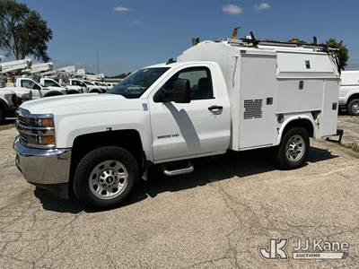 2015 Chevrolet Silverado 3500HD Enclosed Service Truck