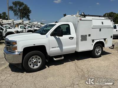 2015 Chevrolet Silverado 3500HD Enclosed Service Truck