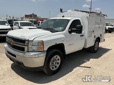 2012 Chevrolet Silverado 3500HD Enclosed Service Truck